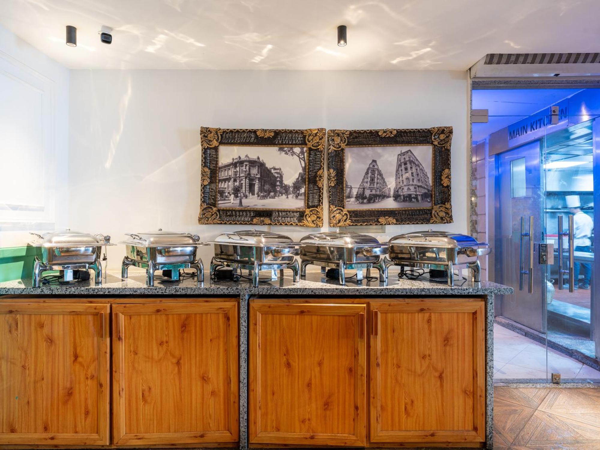 Panorama Ramsis & Cafe Hotel 3*