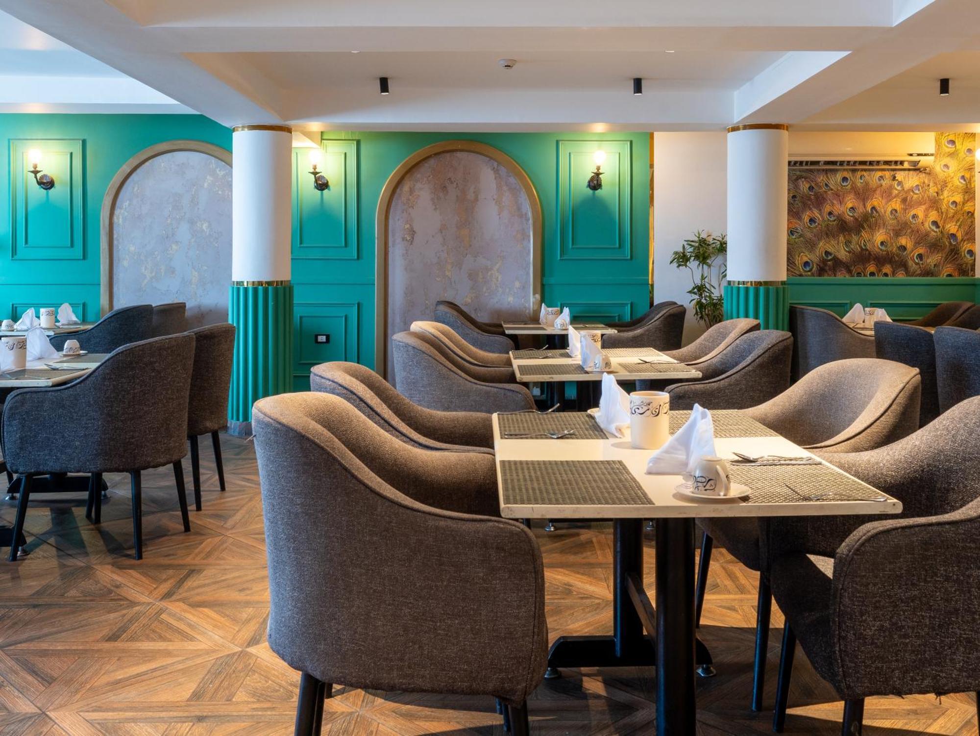 Panorama Ramsis & Cafe 3*