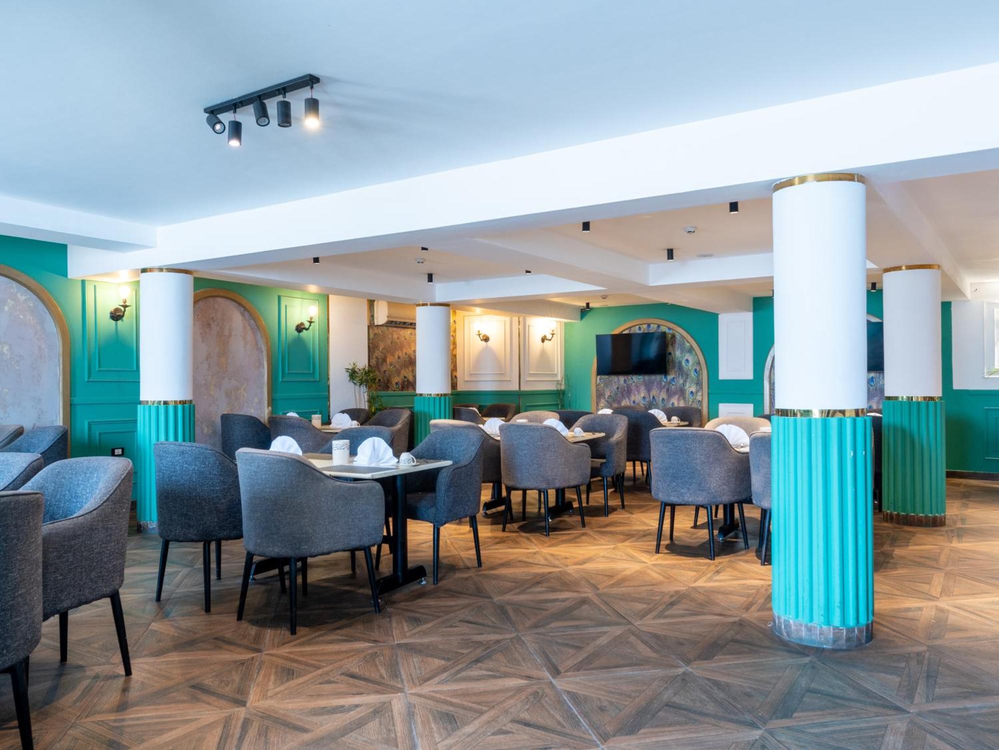 Panorama Ramsis & Cafe Cairo