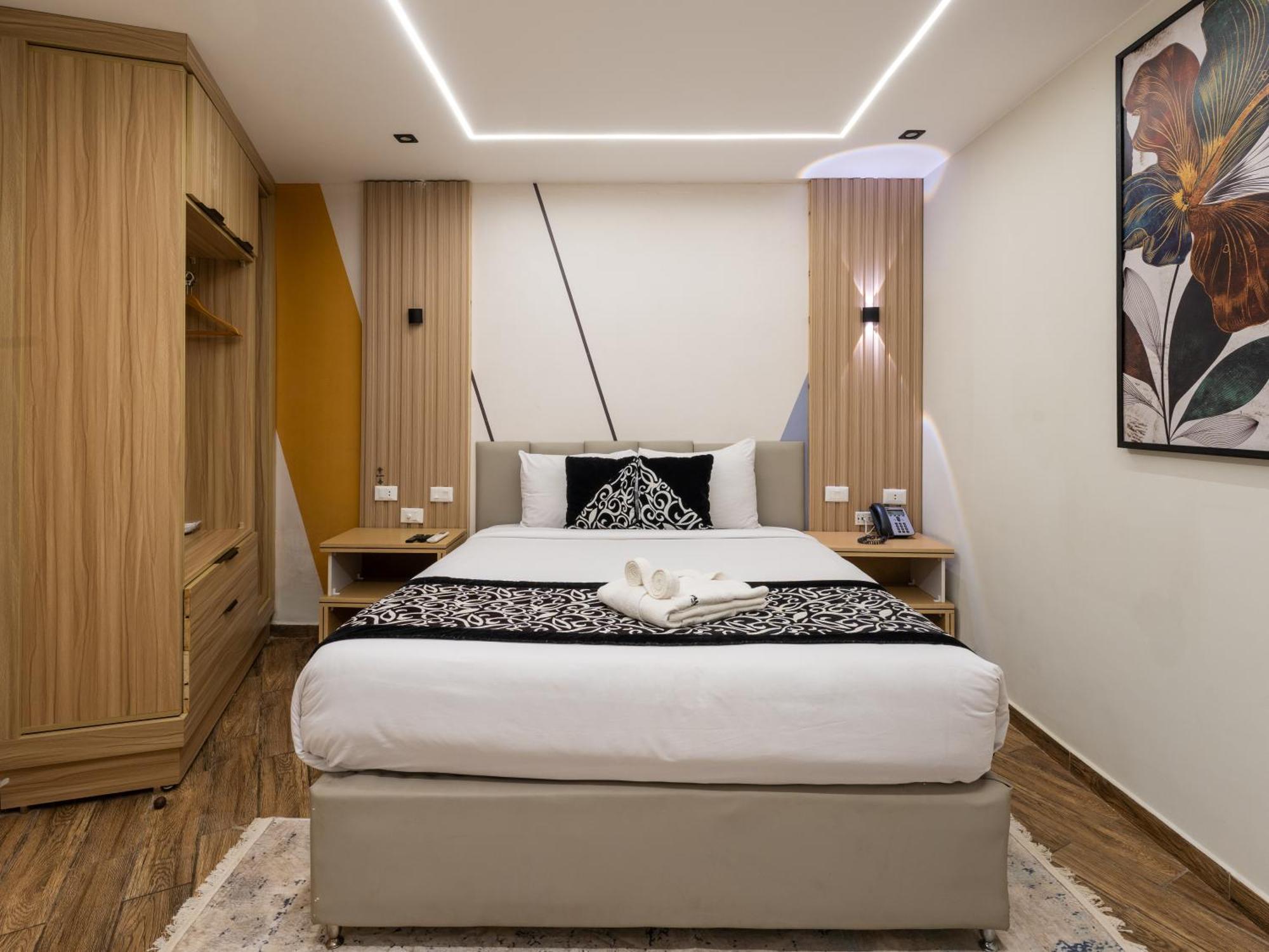 Panorama Ramsis & Cafe Hotel 3*