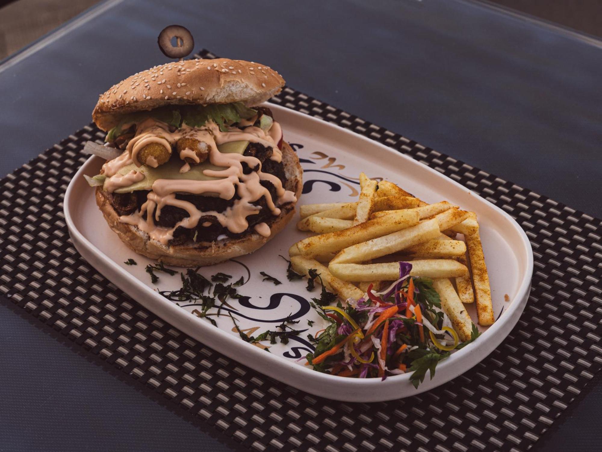 מלון Panorama Ramsis & Cafe
