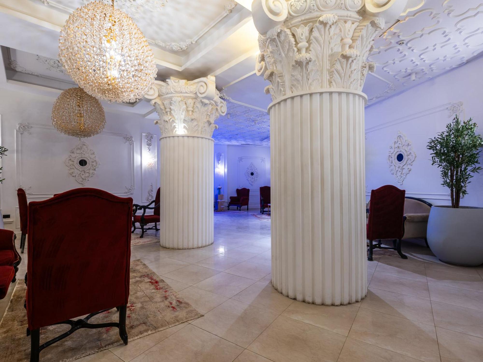 Panorama Ramsis & Cafe Szálloda 3*